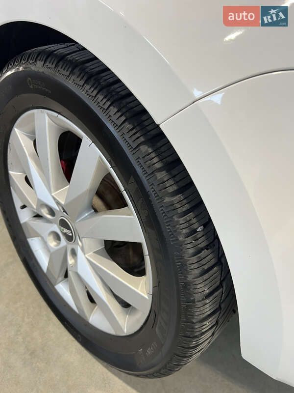 Универсал Skoda Octavia 2014 в Хмельницком