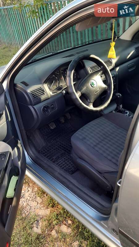 Універсал Skoda Octavia 2003 в Полтаві