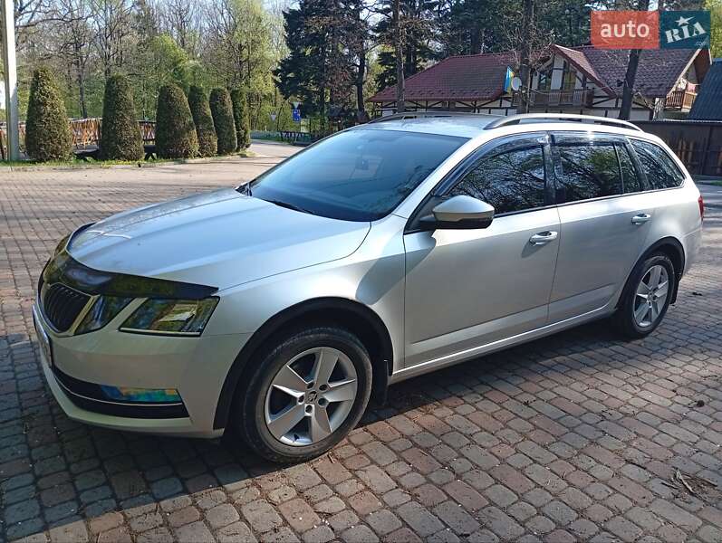 Універсал Skoda Octavia 2018 в Бориславі