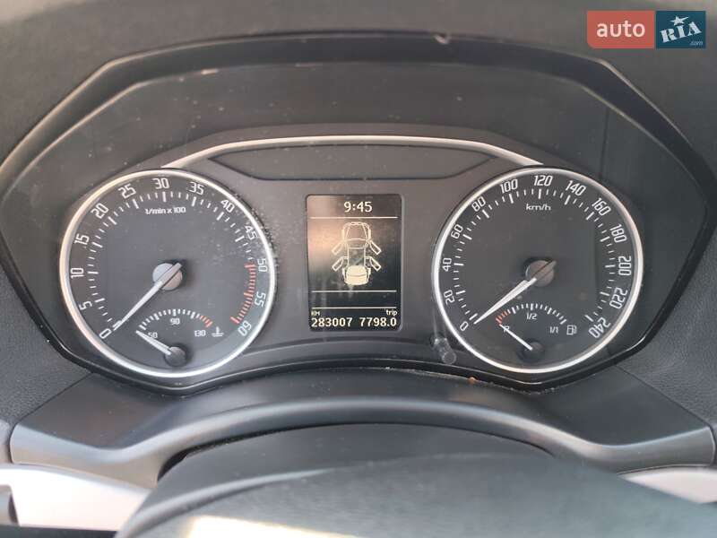 Універсал Skoda Octavia 2010 в Брошневі-Облозі