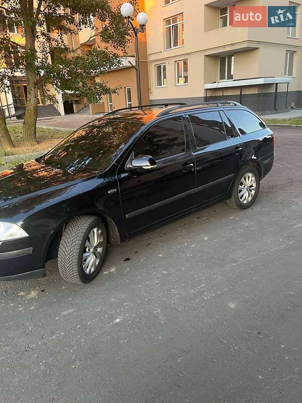 Універсал Skoda Octavia 2006 в Вишгороді