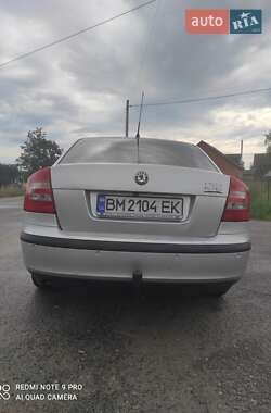 Лифтбек Skoda Octavia 2004 в 
