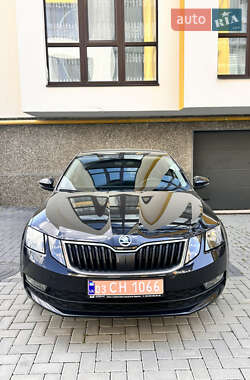Лифтбек Skoda Octavia 2019 в 
