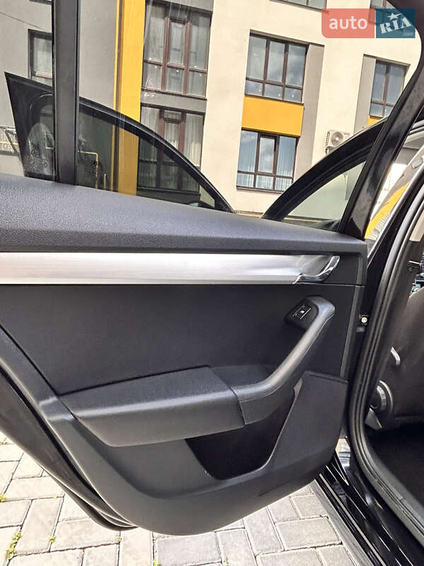 Лифтбек Skoda Octavia 2019 в Ивано-Франковске