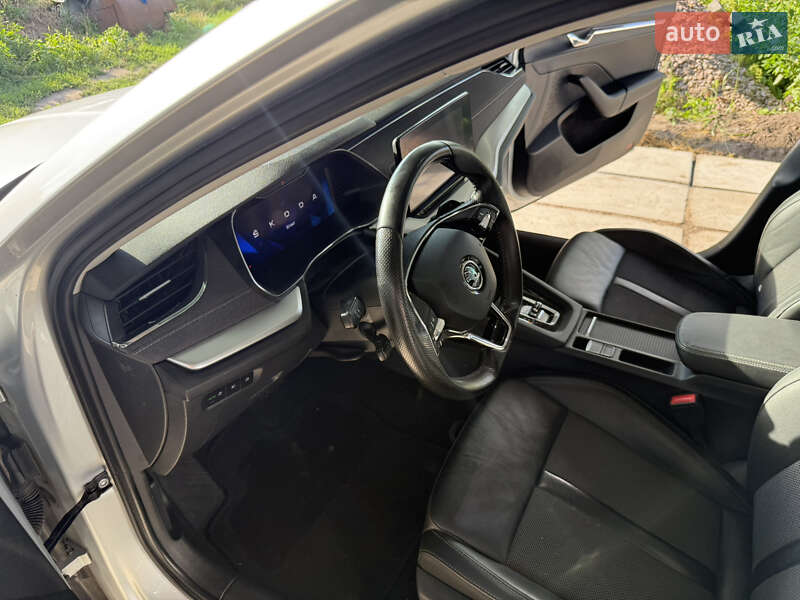 Универсал Skoda Octavia 2022 в Киеве