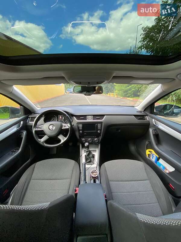 Универсал Skoda Octavia 2014 в Хмельницком