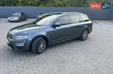 Універсал Skoda Octavia 2015 в Миколаєві