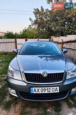 Ліфтбек Skoda Octavia 2012 в Харкові