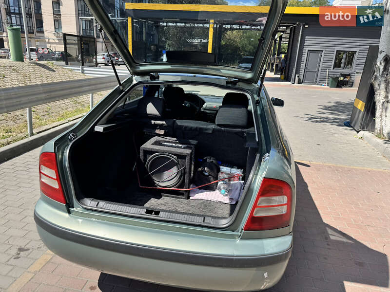 Ліфтбек Skoda Octavia 2003 в Балаклії фото 8 Ліфтбек Skoda Octavia 2003 в Балаклії