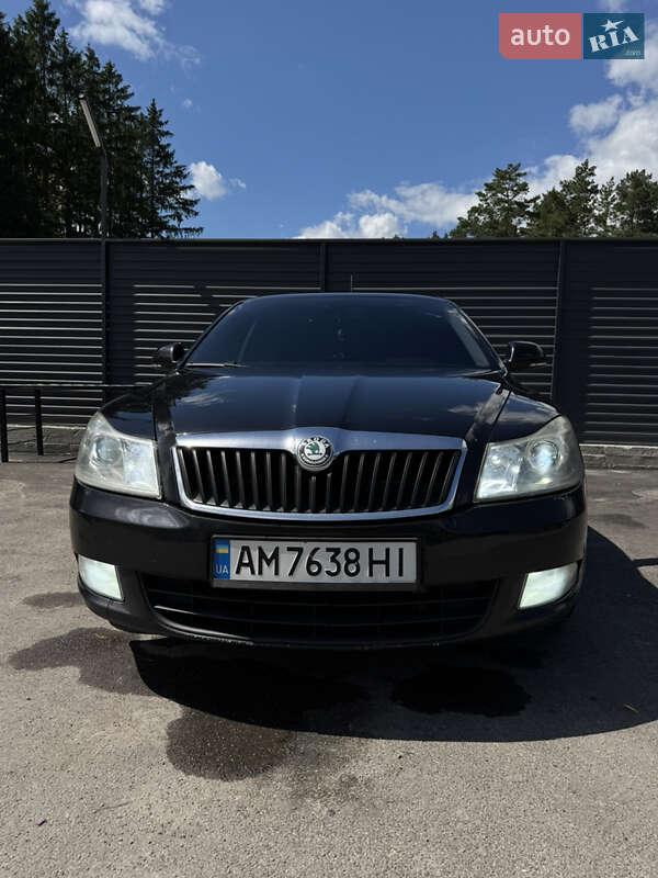 Лифтбек Skoda Octavia 2010 в Житомире