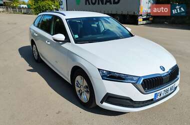 Универсал Skoda Octavia 2021 в Коростышеве