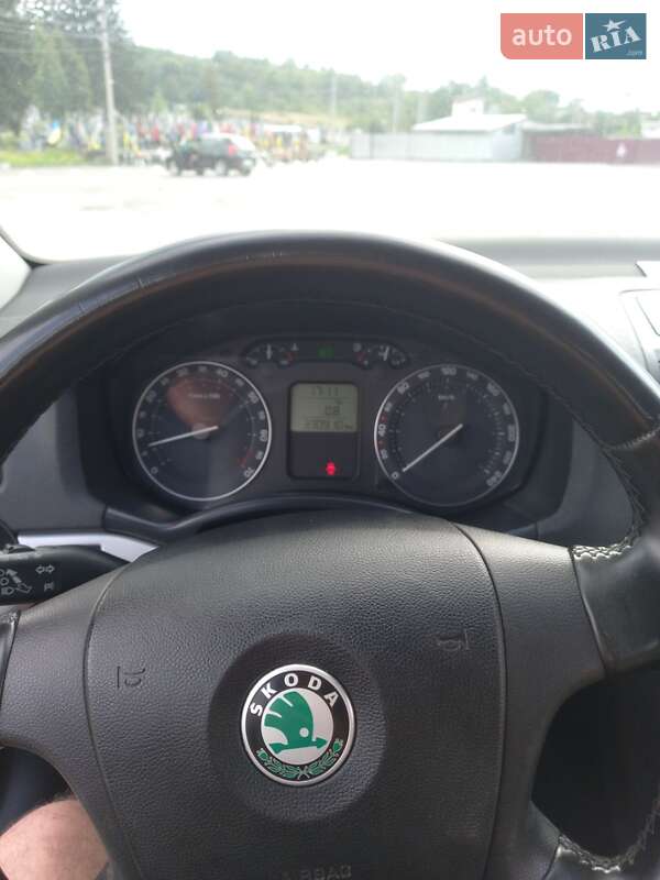 Лифтбек Skoda Octavia 2007 в Николаеве