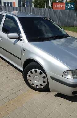 Универсал Skoda Octavia 2002 в Киеве