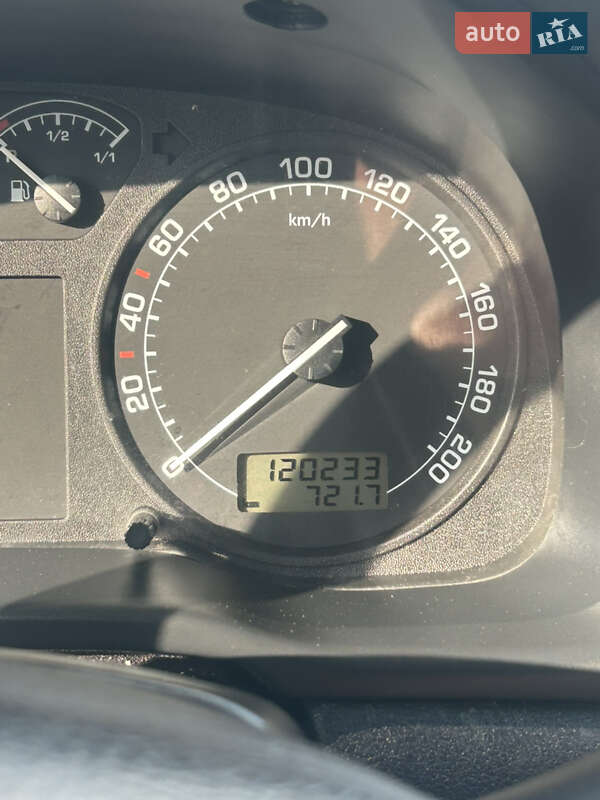Лифтбек Skoda Octavia 2004 в Киеве фото 12 Лифтбек Skoda Octavia 2004 в Киеве
