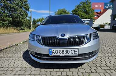 Универсал Skoda Octavia 2018 в Ужгороде