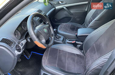 Лифтбек Skoda Octavia 2005 в 