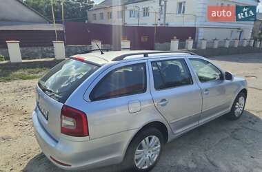Универсал Skoda Octavia 2010 в 