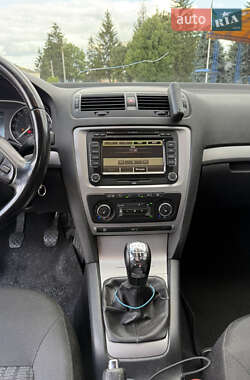 Лифтбек Skoda Octavia 2009 в 