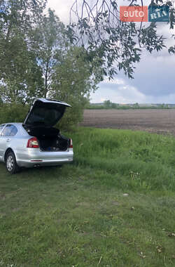 Лифтбек Skoda Octavia 2010 в 