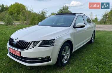 Лифтбек Skoda Octavia 2017 в Калуше