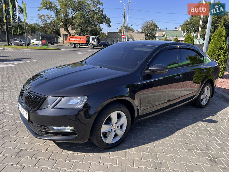 Лифтбек Skoda Octavia 2017 в Одессе