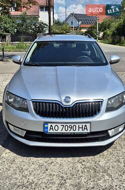 Універсал Skoda Octavia 2013 в Ужгороді