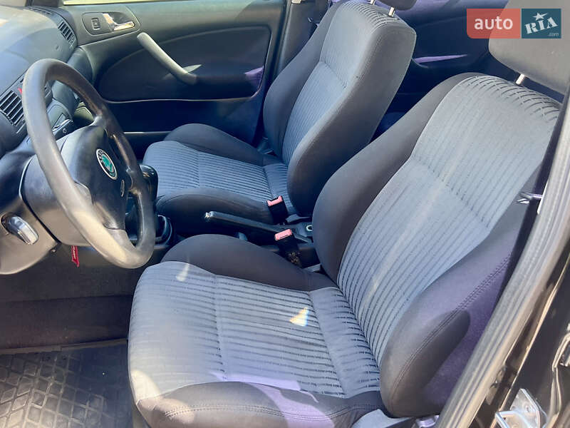 Ліфтбек Skoda Octavia 2002 в Харкові фото 8 Ліфтбек Skoda Octavia 2002 в Харкові