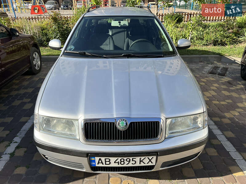 Универсал Skoda Octavia 2010 в Виннице