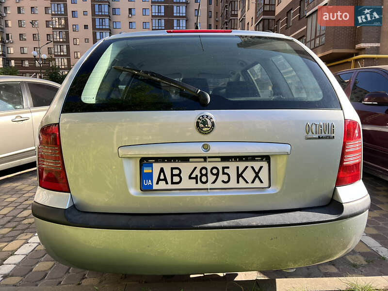 Универсал Skoda Octavia 2010 в Виннице