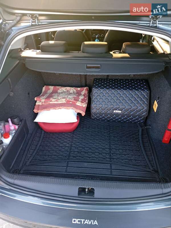 Универсал Skoda Octavia 2017 в Хмельницком