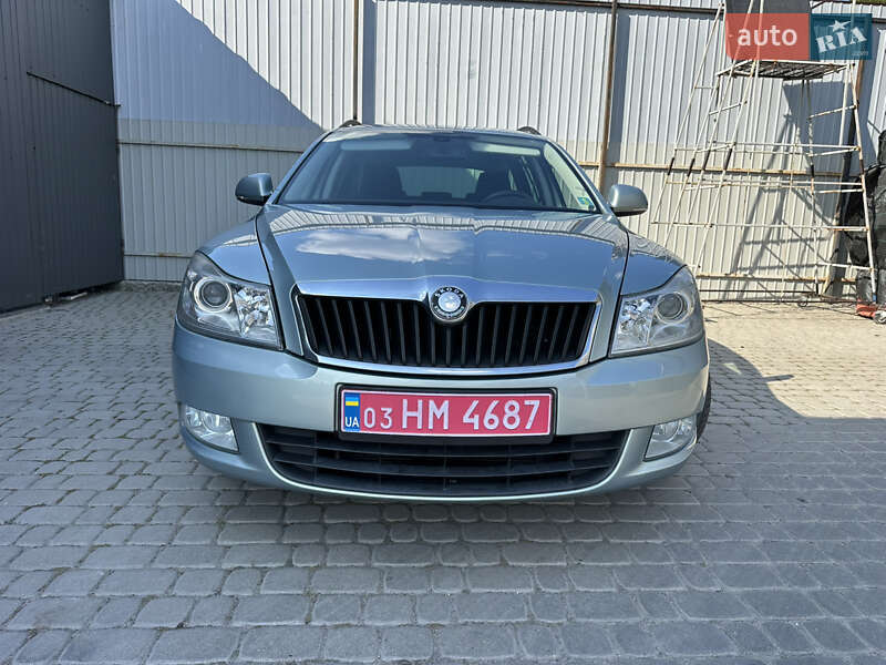Универсал Skoda Octavia 2010 в Львове фото 2 Универсал Skoda Octavia 2010 в Львове
