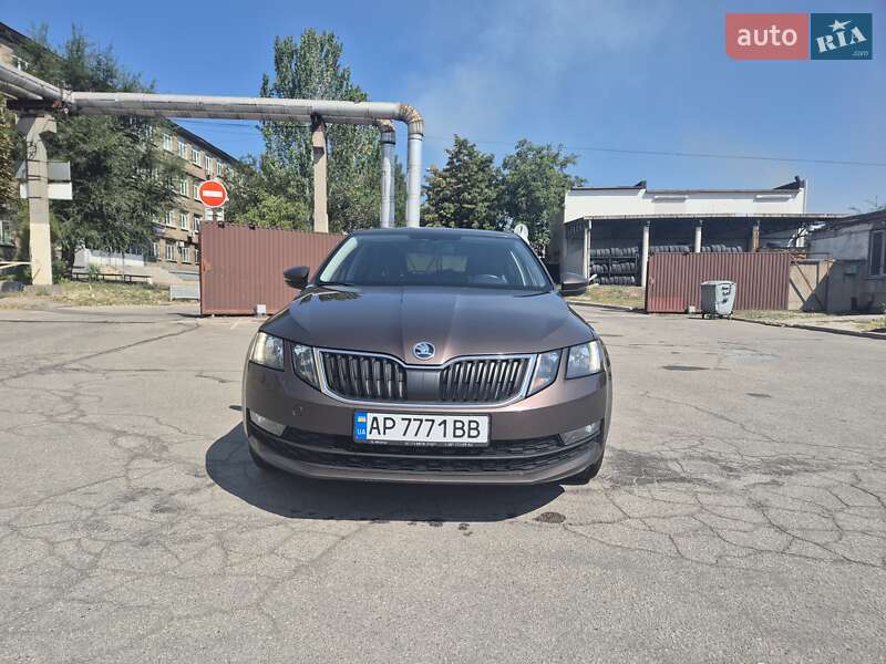 Лифтбек Skoda Octavia 2017 в Запорожье