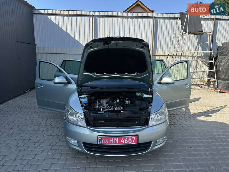 Универсал Skoda Octavia 2010 в Львове фото 35 Универсал Skoda Octavia 2010 в Львове