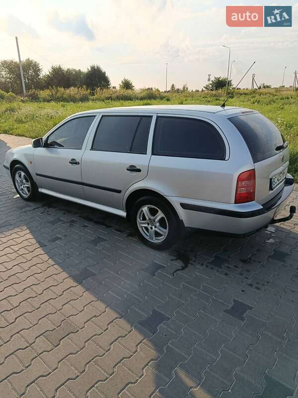 Skoda Octavia 1999