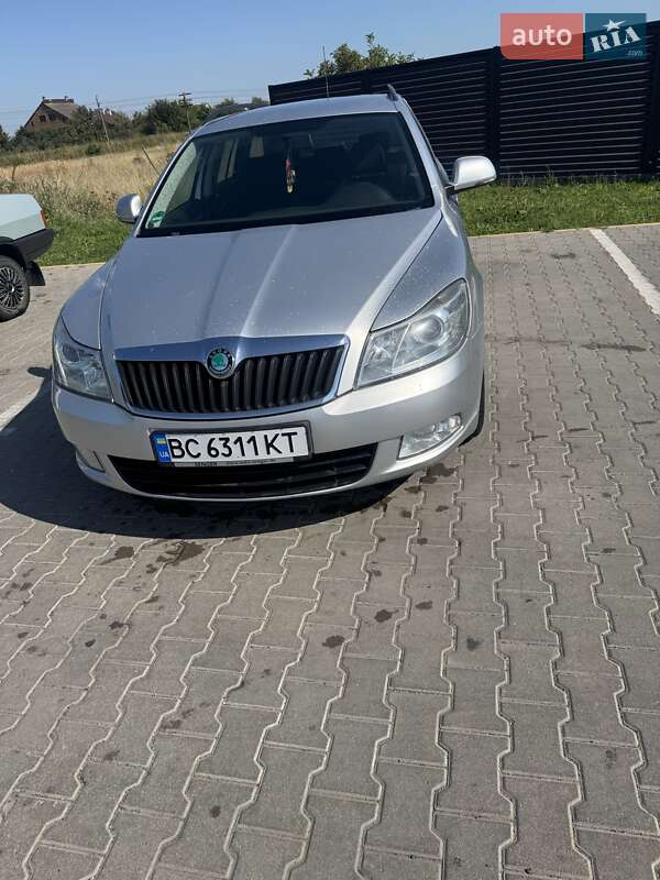 Skoda Octavia 2010 Skoda Octavia 2010