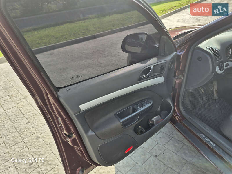 Універсал Skoda Octavia 2011 в Старичах