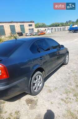Лифтбек Skoda Octavia 2005 в 