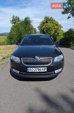 Універсал Skoda Octavia 2015 в Іршаві