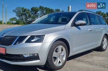 Універсал Skoda Octavia 2019 в Києві