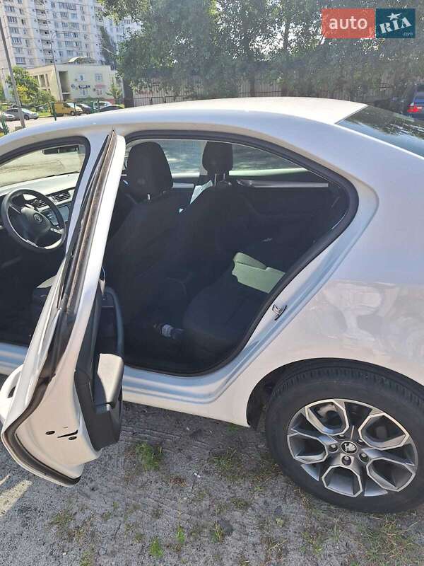 Лифтбек Skoda Octavia 2017 в Киеве