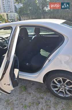 Лифтбек Skoda Octavia 2017 в 