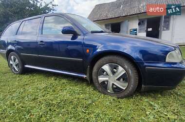 Универсал Skoda Octavia 2000 в Яготине