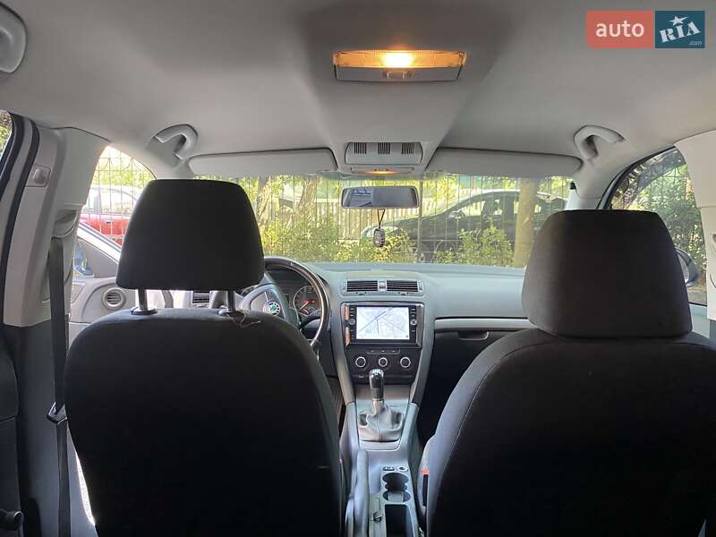 Універсал Skoda Octavia 2013 в Одесі фото 13 Універсал Skoda Octavia 2013 в Одесі