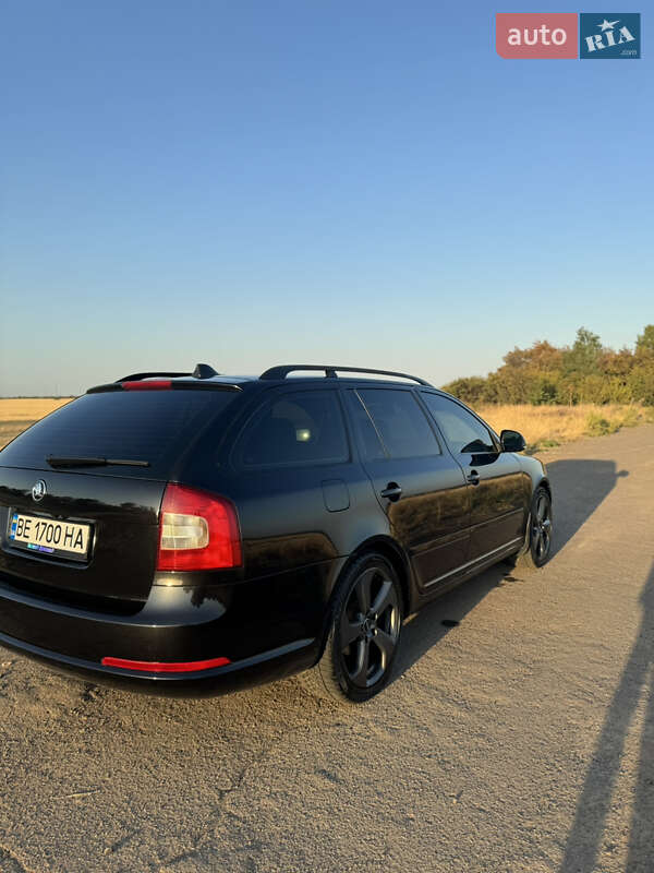 Универсал Skoda Octavia 2010 в Вознесенске