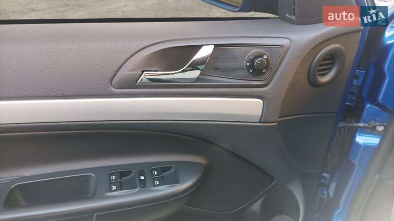 Универсал Skoda Octavia 2011 в Коростене