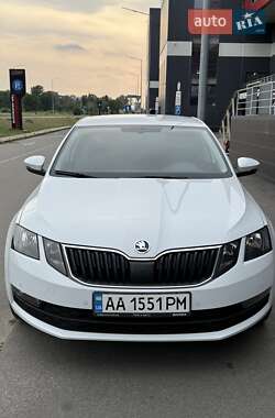 Лифтбек Skoda Octavia 2019 в Киеве