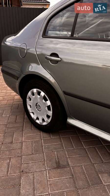 Ліфтбек Skoda Octavia 2001 в Черкасах фото 10 Ліфтбек Skoda Octavia 2001 в Черкасах