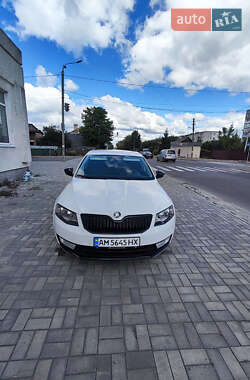 Лифтбек Skoda Octavia 2014 в Житомире
