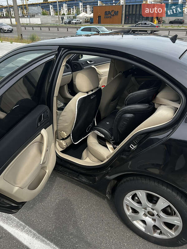 Ліфтбек Skoda Octavia 2006 в Києві