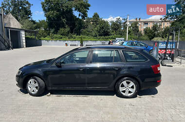 Універсал Skoda Octavia 2014 в  фото 7 Універсал Skoda Octavia 2014 в